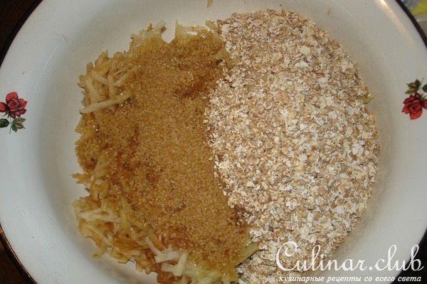 Овсяное печенье с яблоком и творогом