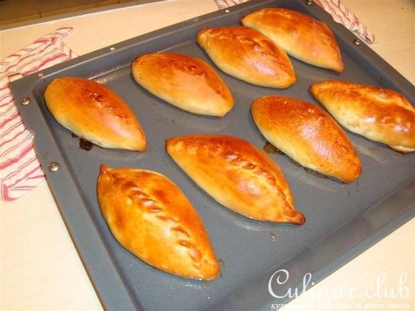 Пирожки с капустой.