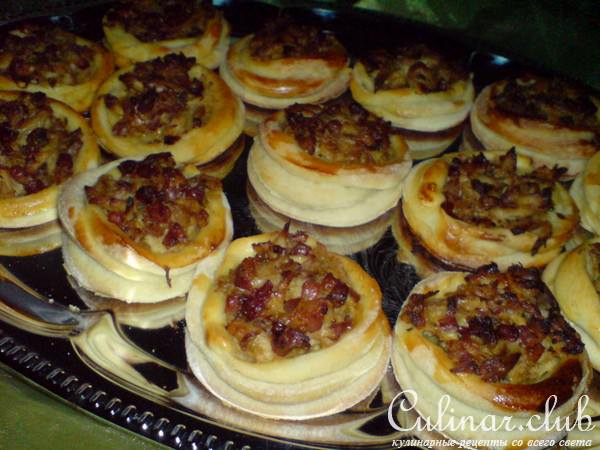 Ватрушки с мясом