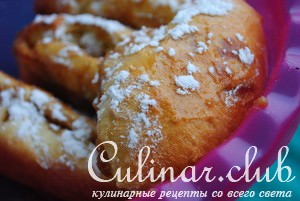 Пирожки с вареной сгущенкой