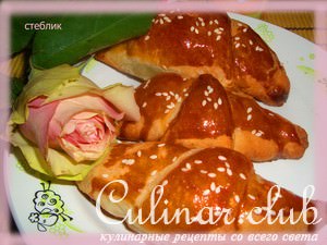 Круассаны Быстрые (с разнообразными начинками) - рецепт.