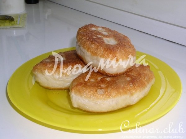 Пирожки с кислой капустой