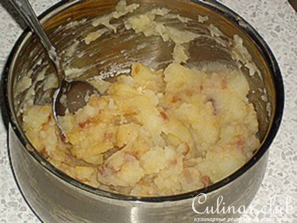 Гороховые пирожки с картошкой