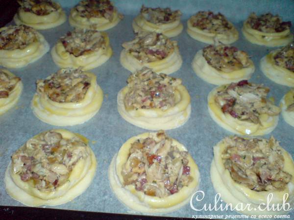 Ватрушки с мясом