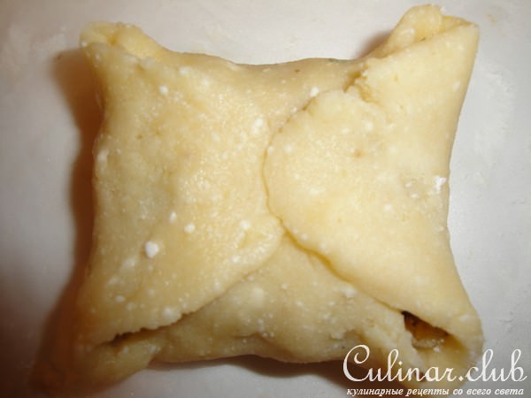 Конвертики из сырного теста