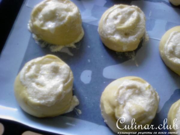 Булочки с заварным лимонным кремом 