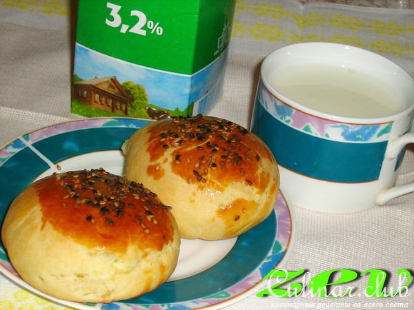 Погоча - турецкие булочки с сыром и кунжутом