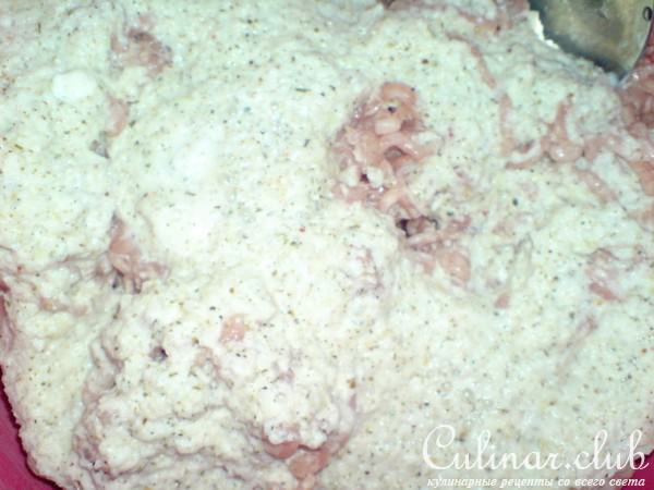 Чебуреки с базиликом и мясом индейки