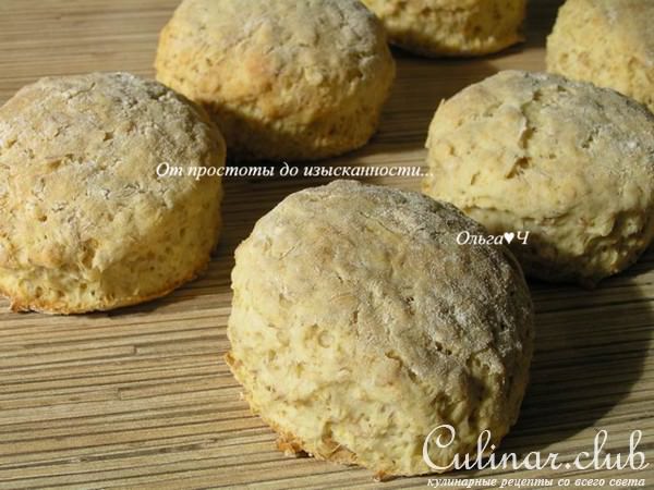 Злаковые сконы с вишневым конфитюром Darbo