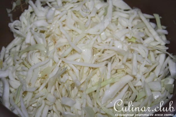 Цельнозерновые пирожки с капустой и грибами