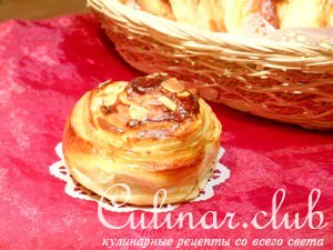 Булочки с творогом и изюмом