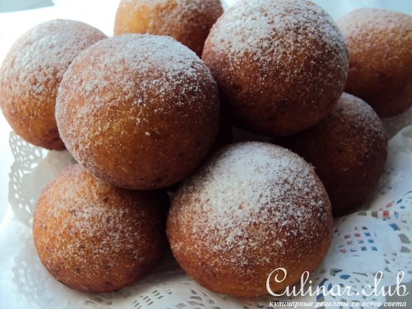 Творожные пончики с черносливом и курагой