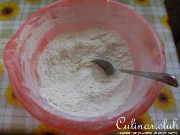 Пирожки с рисом и яйцом