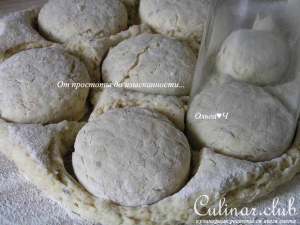 Злаковые сконы с вишневым конфитюром Darbo