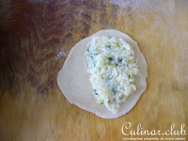 Чебуреки с разными начинками