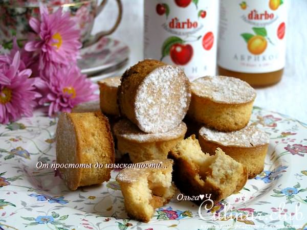 Миндальные птифуры с конфитюрами Darbo