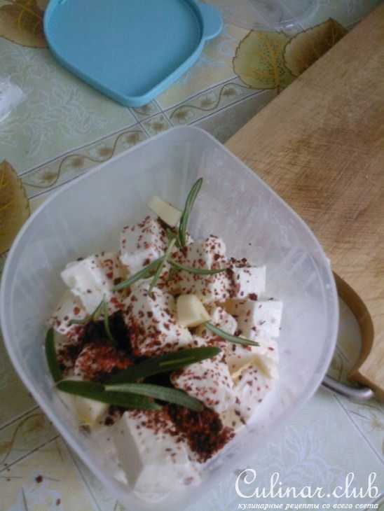 Маринованная брынза(мой вариант).