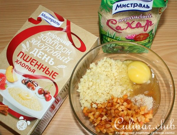 Тыквенное суфле с пшенными хлопьями и персиком