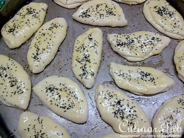 Пирожки с сыром и зеленью