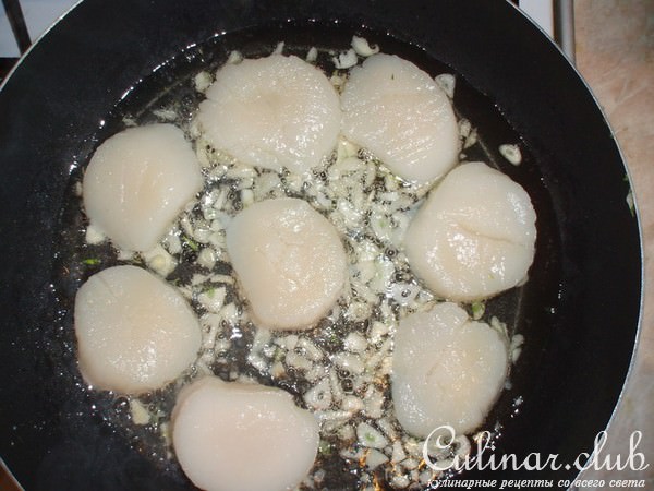 Морской гребешок жареный 