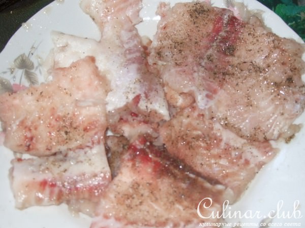 Рыбный "торт" с черносливом.