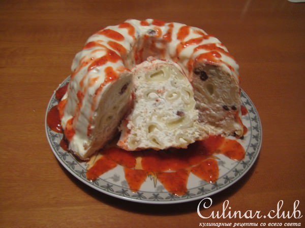 Творожная запеканка с яблоком и макаронами.