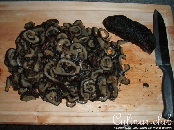 СКОБЛЯНКА ИЗ КУКУМАРИИ С МЯСОМ
