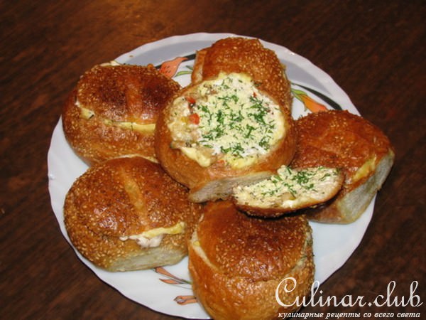 Булочки с овощами и грибами 