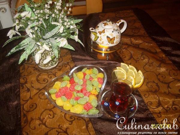 Разноцветные конфетки
