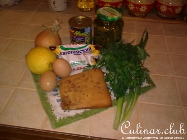салат с кальмаром