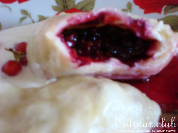 Вареники летние с черной смородиной(для любителей кислинки)
