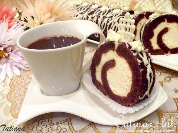 Финиковый рулет со сливочным кремом
