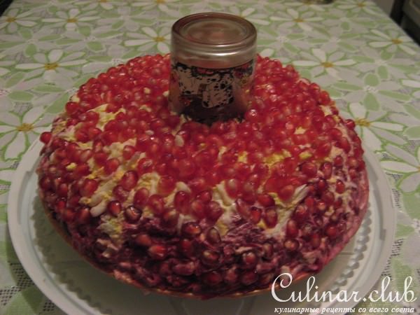 Салат"Гранатовый браслет"№3