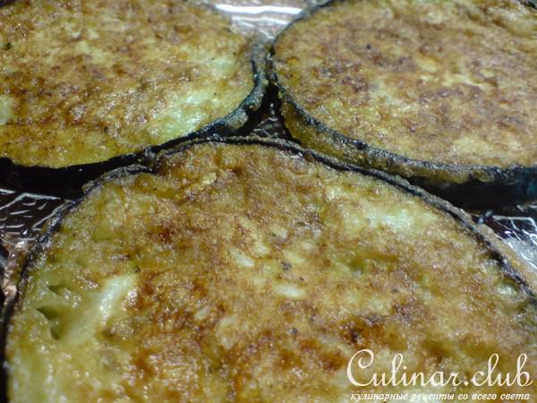 Салат из баклажанов,томатов и брынзы