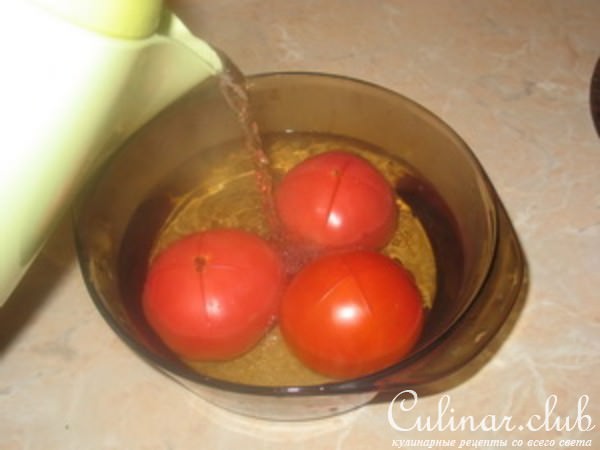 Салат с говядиной и помидорами