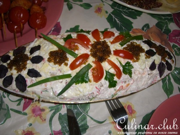 Салат с креветками и картошечкой!