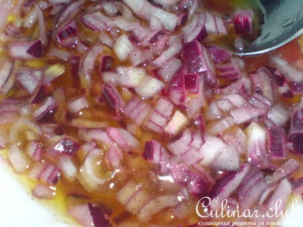 Салат из фасоли,помидоров и яиц