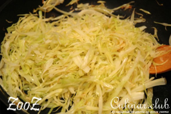 Салат с фунчозой