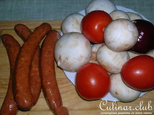Теплый салат с баклажанами, макаронами и грибами ( вкусный , полноценный ужин)
