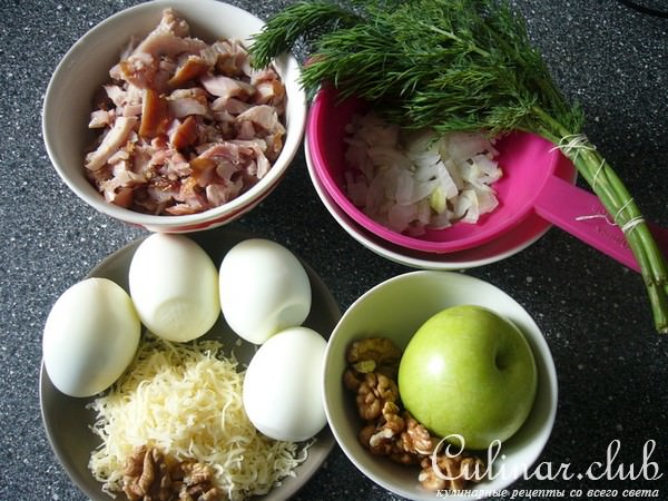 Салат из копченой курицы