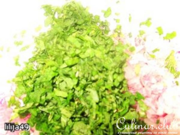 Салат из огурцов и авокадо