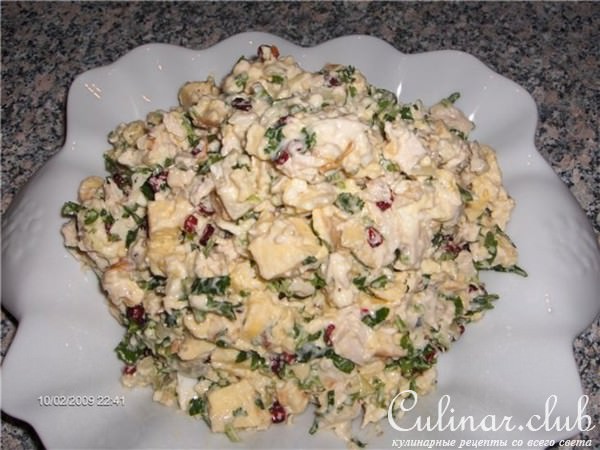 Салат куриный с омлетом
