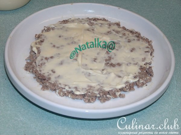 "Слоеный салат из печенки"