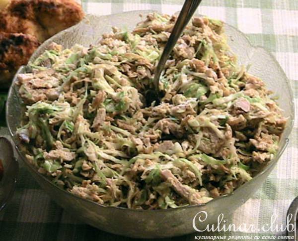 Салат из капусты (с мясом и яйцами) "Любимый"