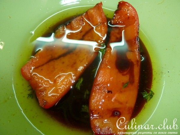 Теплый салат с грудкой индейки и грилованными овощами