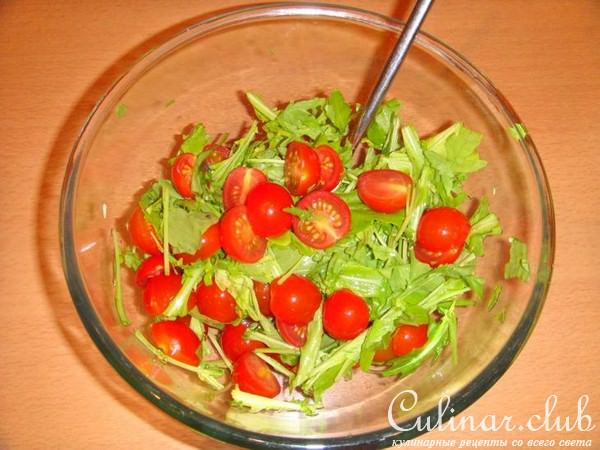 Черри с рукколой