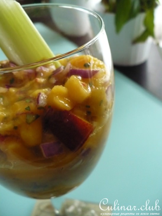 Mango and red onion salsa