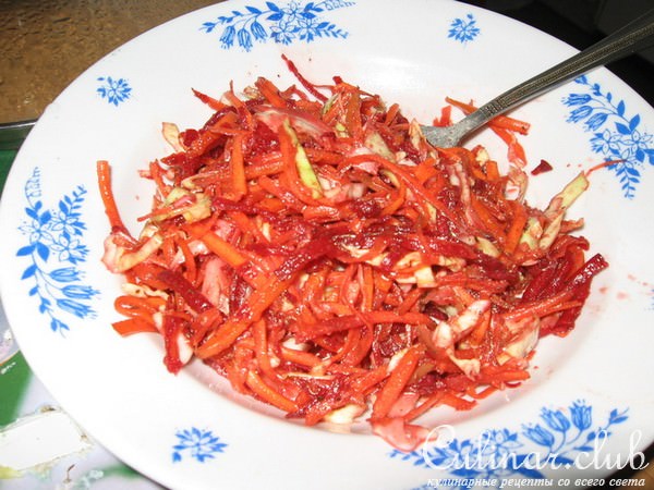 Салат - закуска(просто и остро)