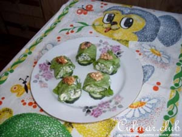Рулетики из салата