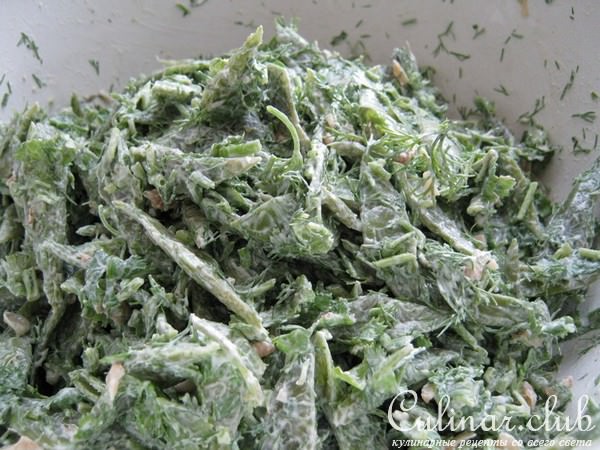 Салат из зелёной стручковой фасоли .